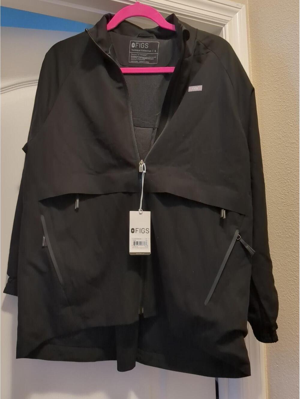 NWT FIGS Women's Sydney Scrub Jacket Black Full Zip $98 MSRP Size Small